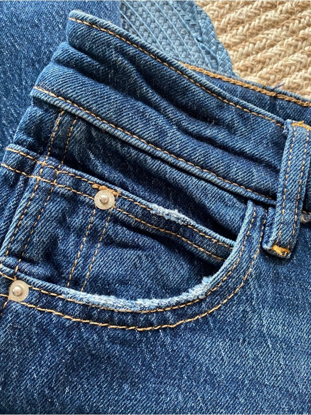 ZARA Dark Wash Ankle Length High Rise Jeans! 👖 - Picture 11 of 17
